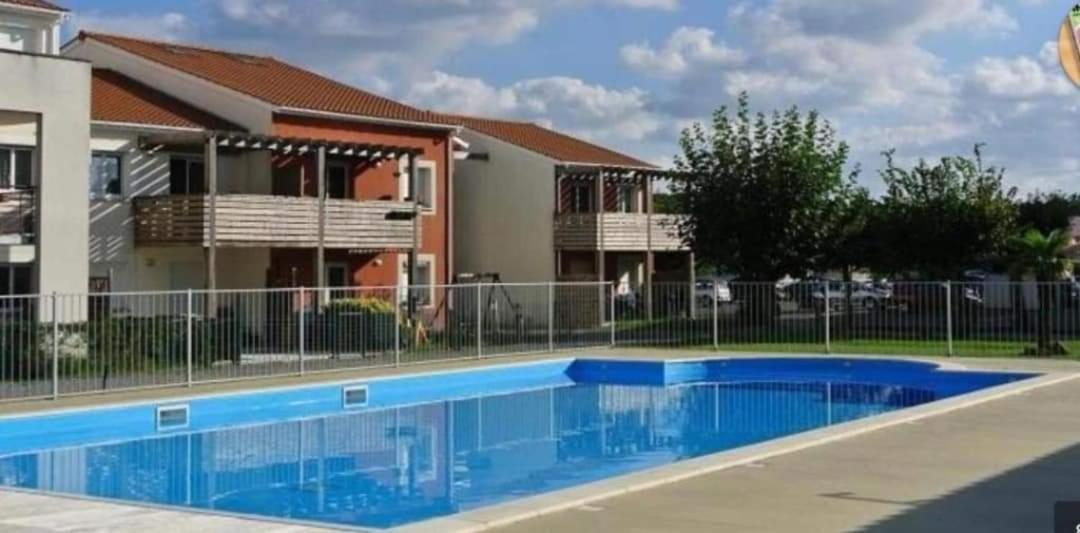 Reve De Bisca Spacieux Avec Jardin Privatif Piscine Et Parking Prives Apartment